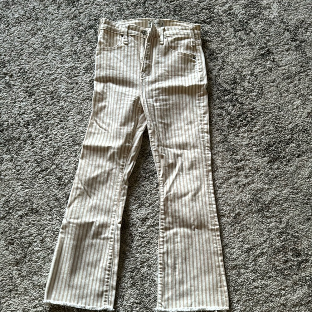 Abercrombie & Fitch High-rise ankle flare white and cream striped jeans
